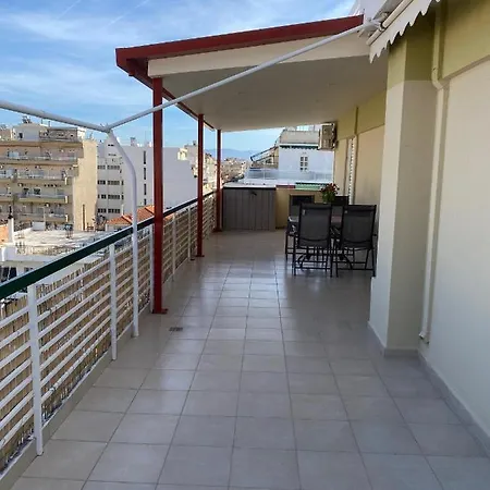 Loutraki Central Apartment Apartment